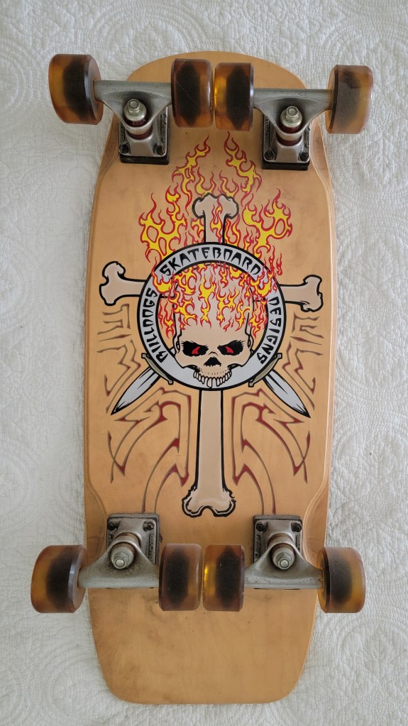 Bulldog skateboards BDS 8 wheeler skateboard by Wes Humpston bottom
skull and cross bones