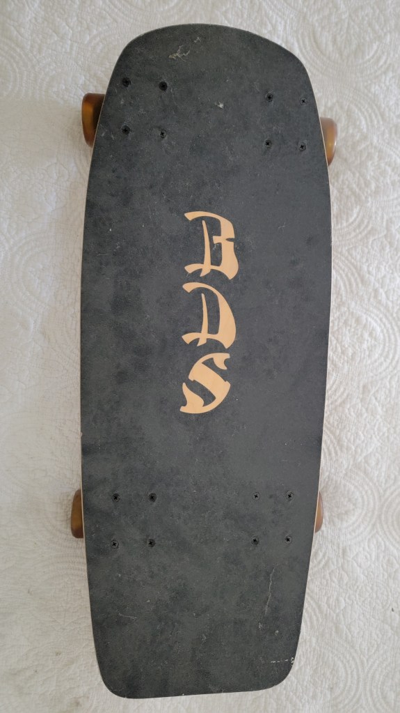 Bulldog skateboards BDS 8 wheeler skateboard by Wes Humpston top
BDS grip tape