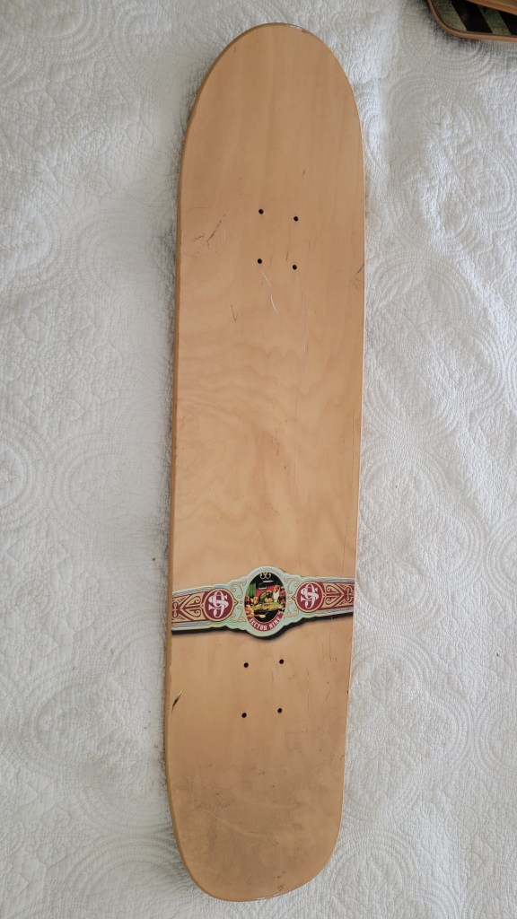 Sector Nine Dogs Playing Poker Cigar skateboard deck Collie top