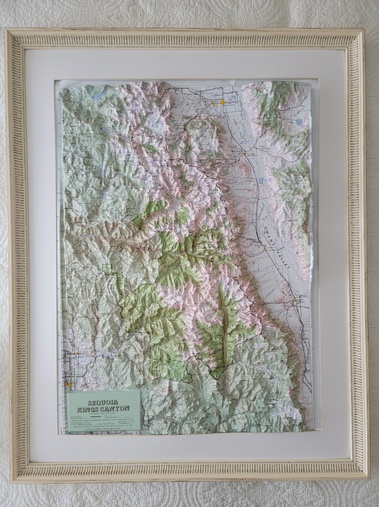 Sequoia Kings Canyon National Park Area Map
California
Produced by Hubbard Chippewa Falls, WI 54729
3D raised relief map
